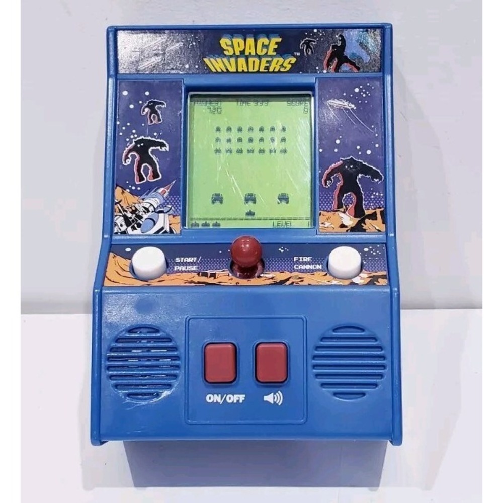 Taito Space Invaders Handheld Mini Arcade 2016 - Tested & Working
